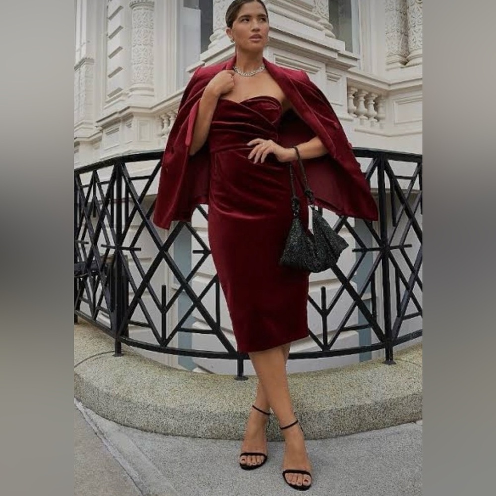 burgundy crushed velvet strapless elegant glam holiday/ wedding date dress NWT S - Picture 3 of 13